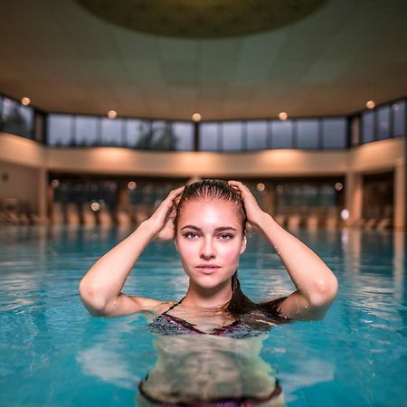 Hotel Trattlerhof Бад Кляйнкирххайм Экстерьер фото