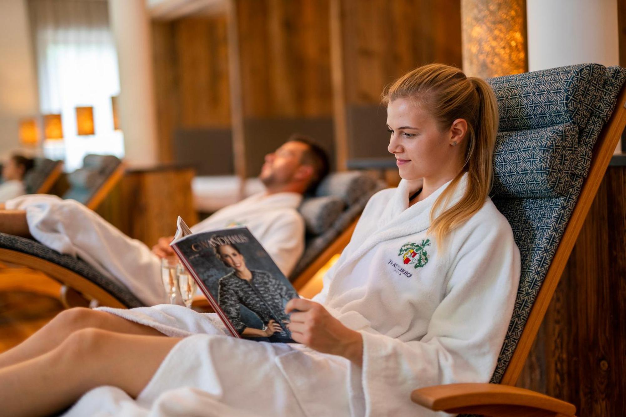 Hotel Trattlerhof Бад Кляйнкирххайм Экстерьер фото