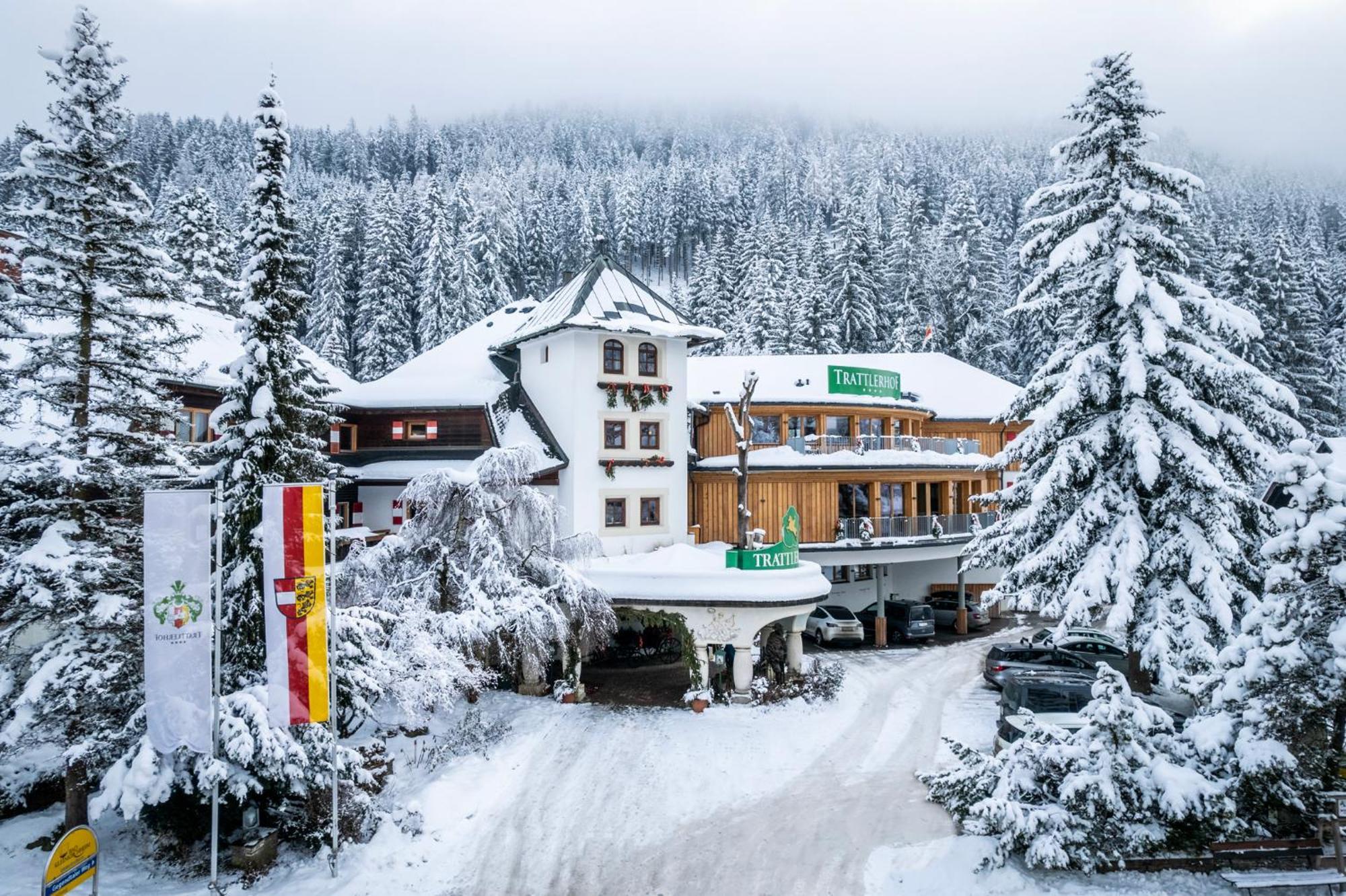 Hotel Trattlerhof Бад Кляйнкирххайм Экстерьер фото